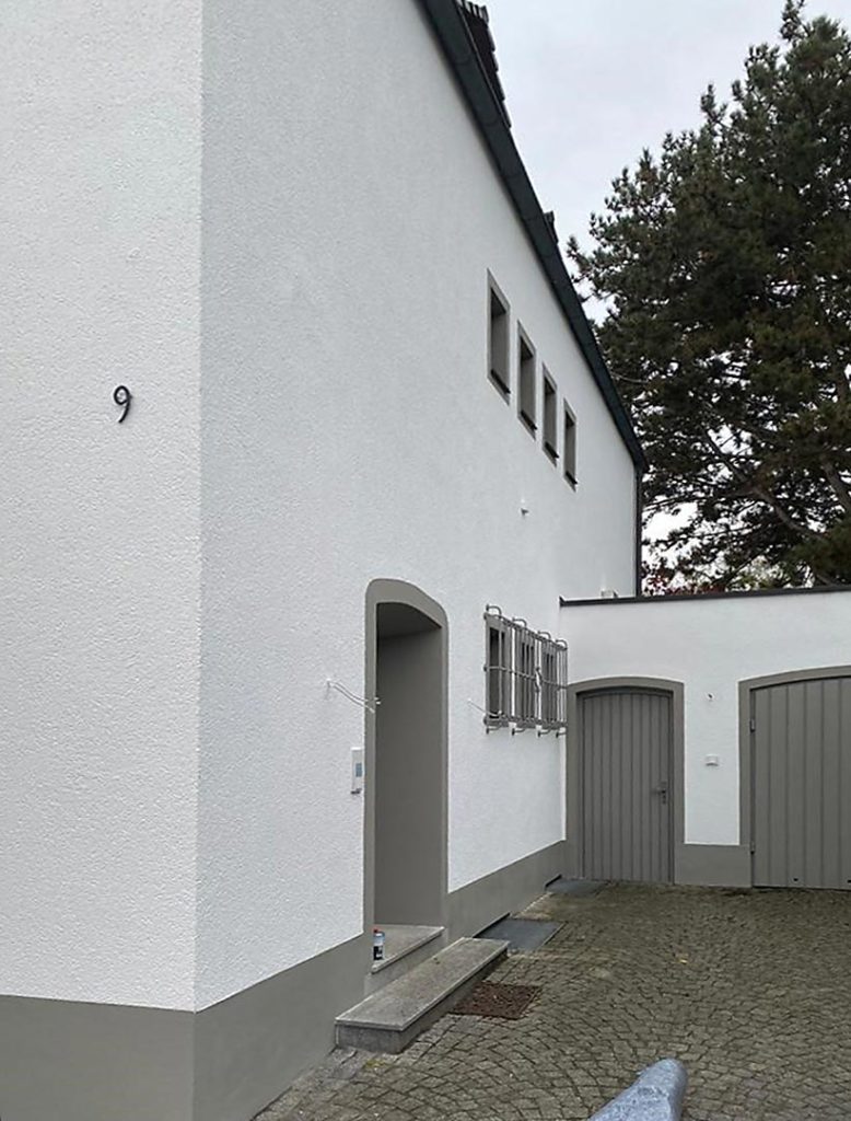 Fassadensanierung Fassadenanstrich Wolfratshausen Muenchen Maler 08